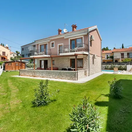 Pomigranai With Swimming Pool Willa Rovinj