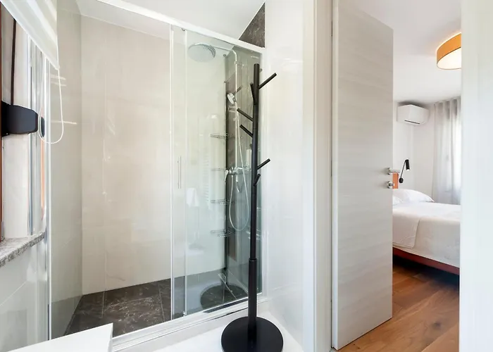 Villa Pomigranai With Swimming Pool Rovigno