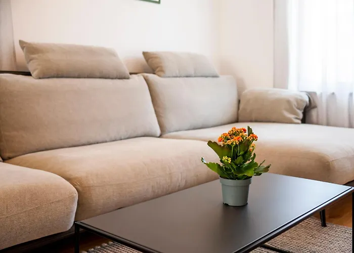 ヴィラ Pomigranai With Swimming Pool